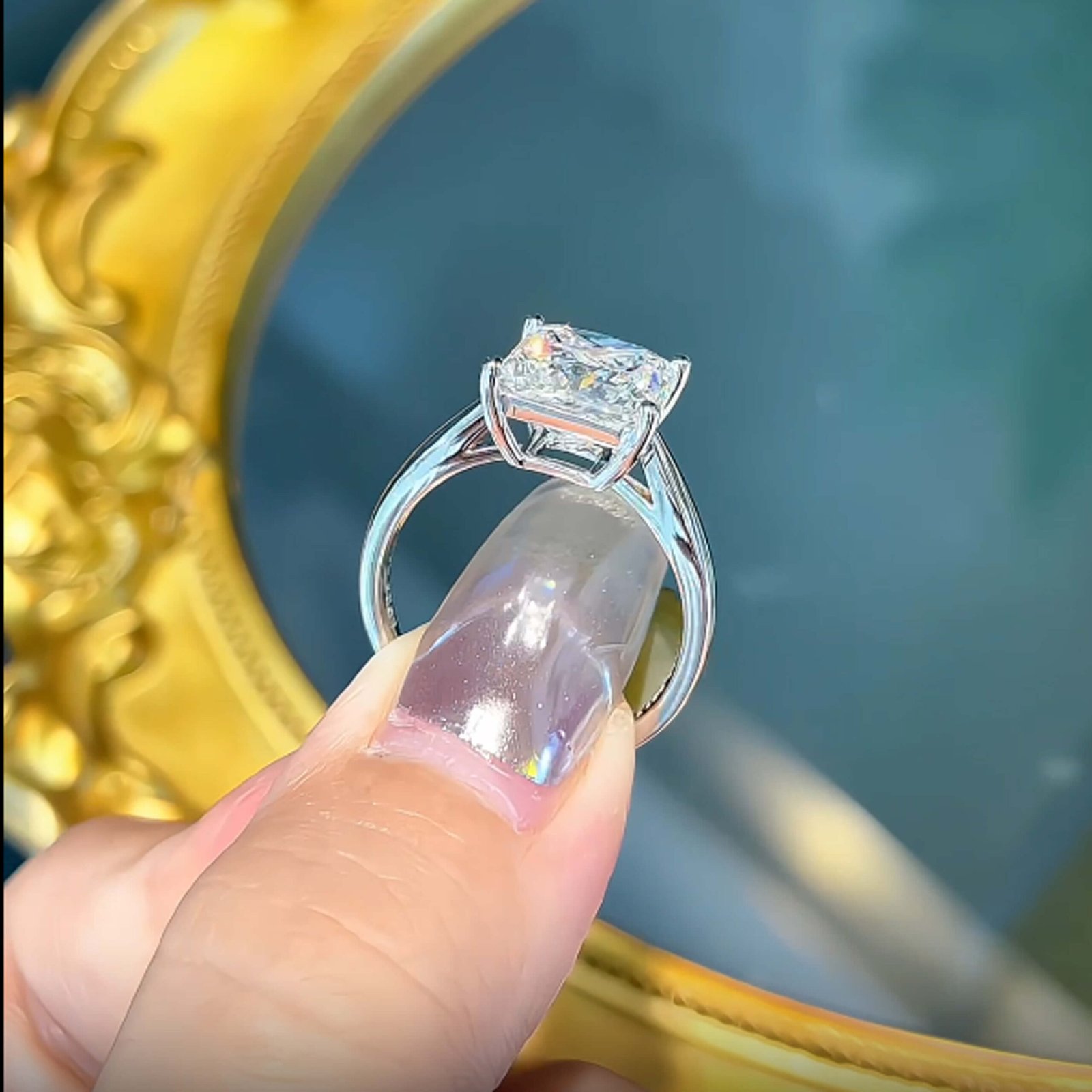 4 prongs princess cut lab grown diamond engagement ring