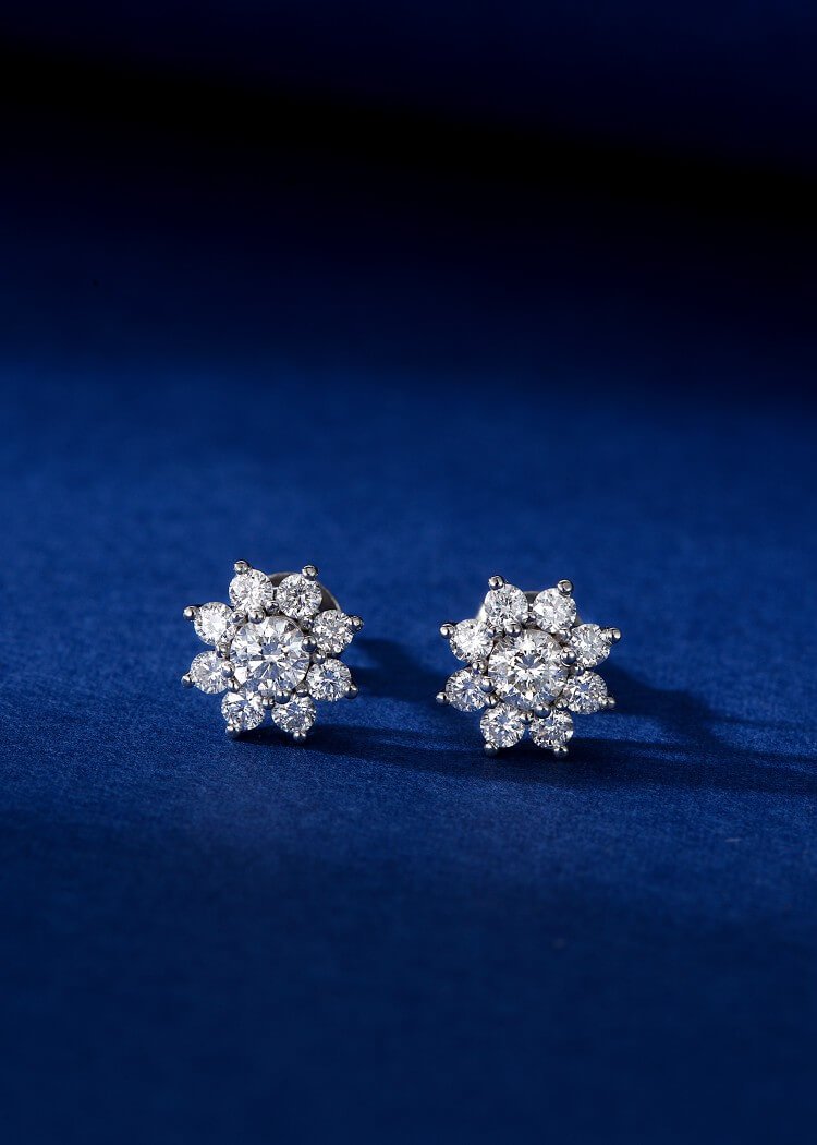 Eight-sided sunflower lab grown diamond earrings stud Eight-sided sunflower lab grown diamond earrings stud