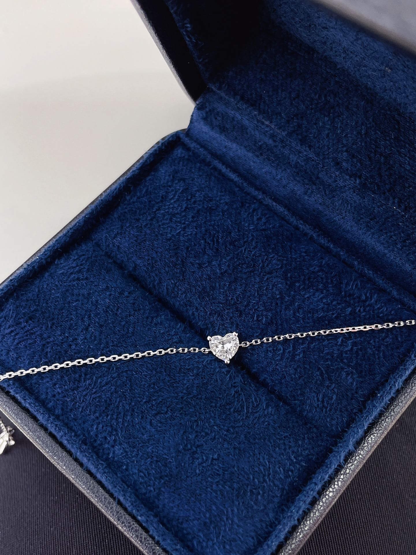 Heart cut lab grown diamond bracelet