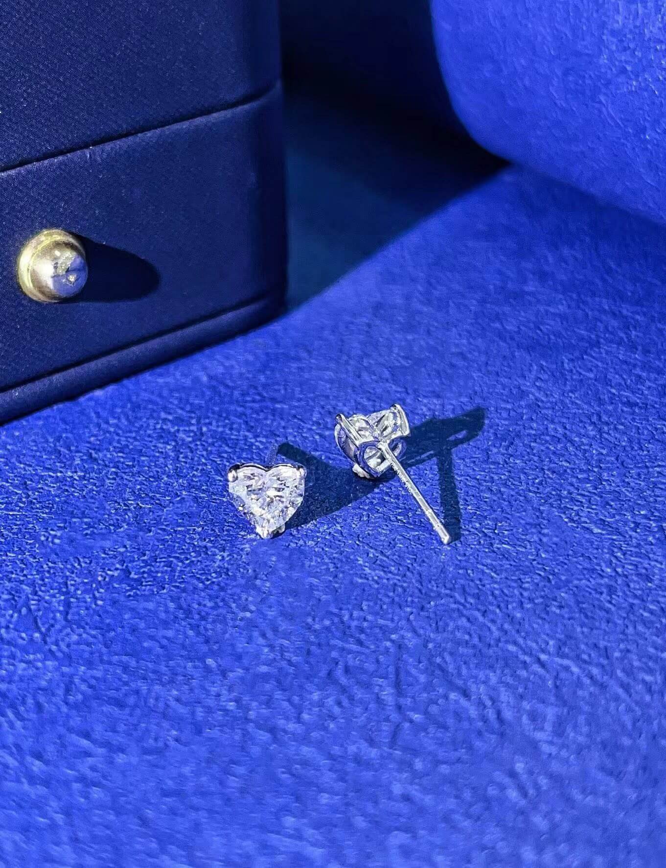Heart cut lab grown diamond earrings stud