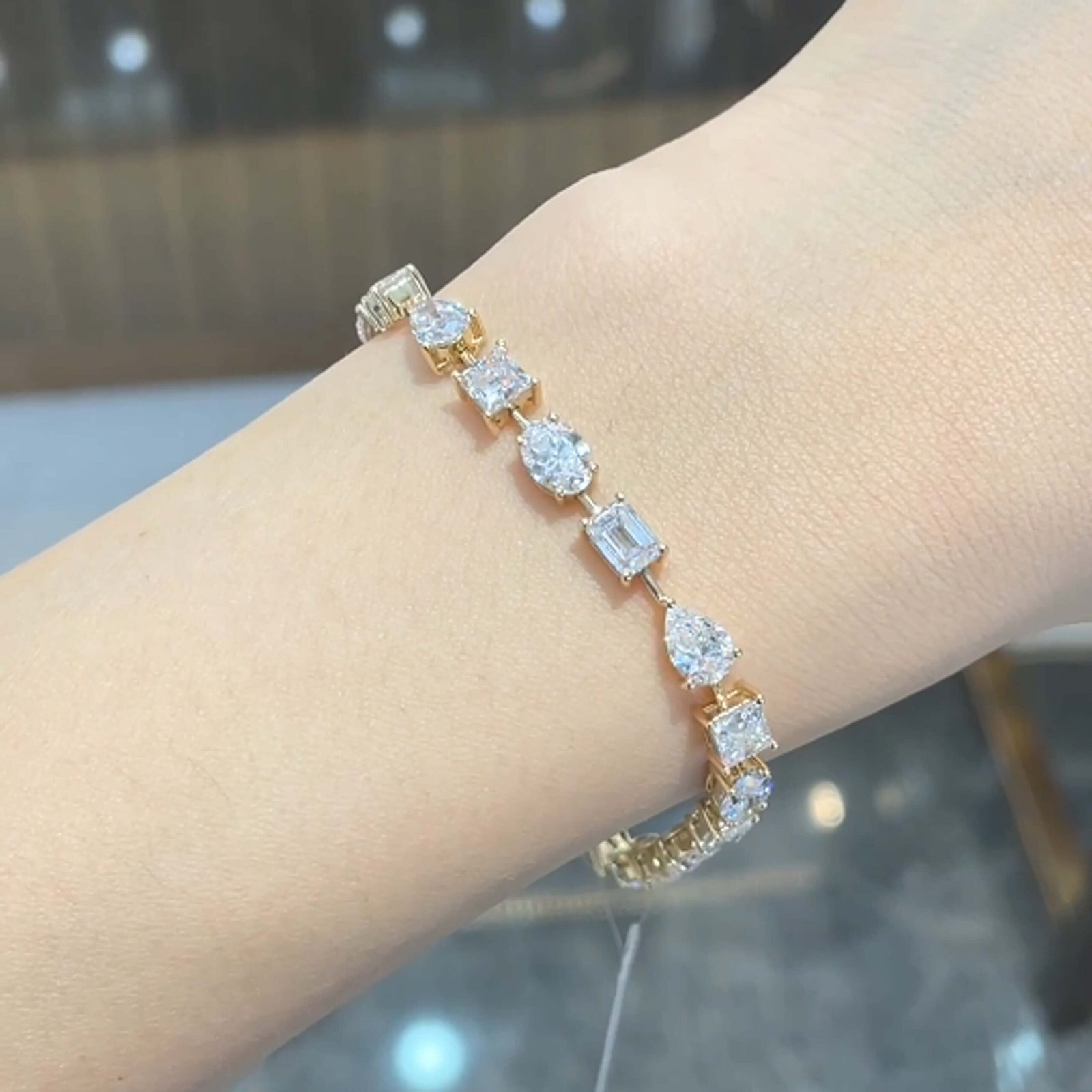 Irregular lab grown diamond bracelet Irregular lab grown diamond bracelet