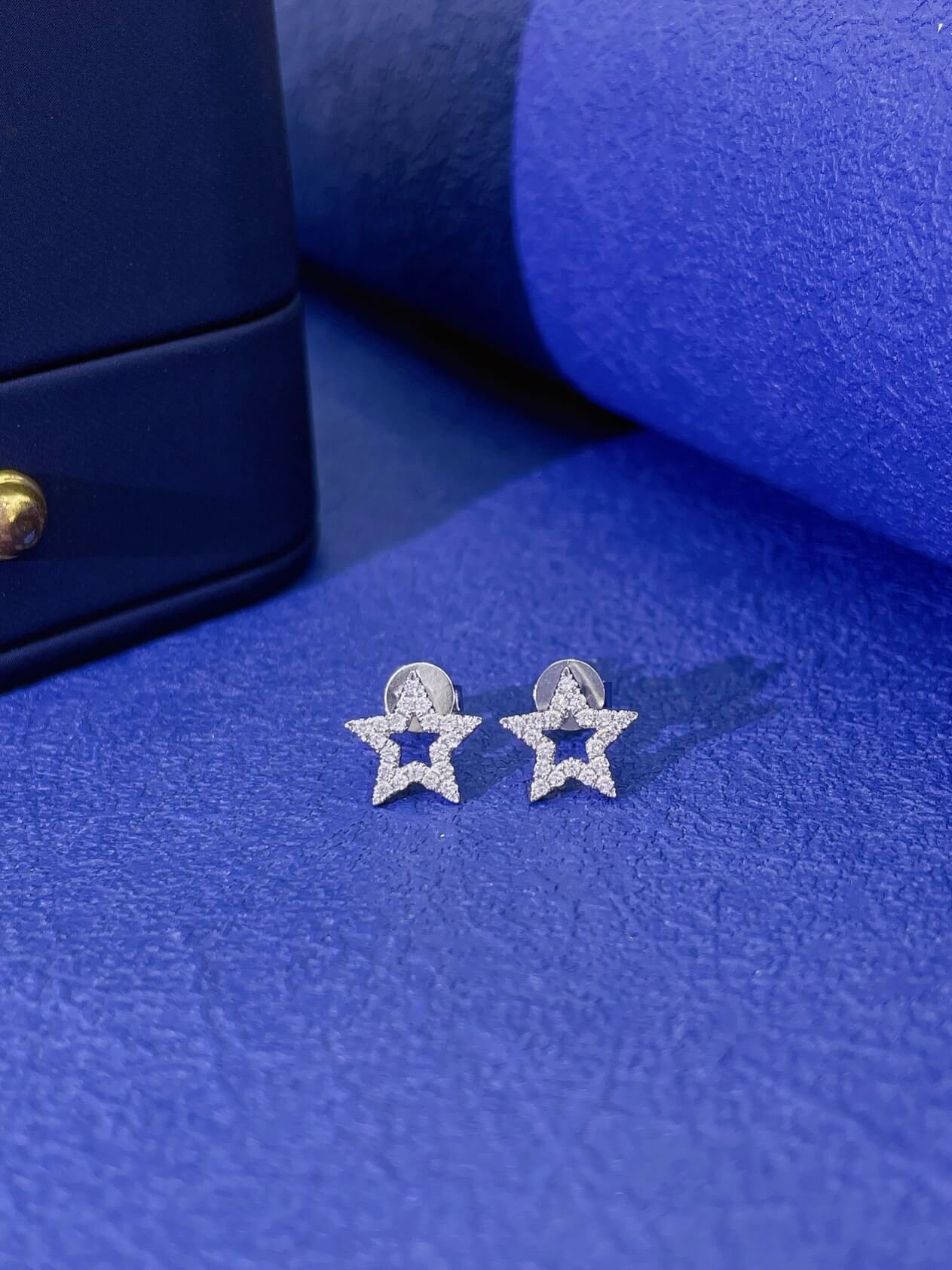 Star shaped lab grown diamond earrings stud Star shaped lab grown diamond earrings stud