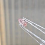 1.02ct pear cut fancy vivid pink lab grown diamond