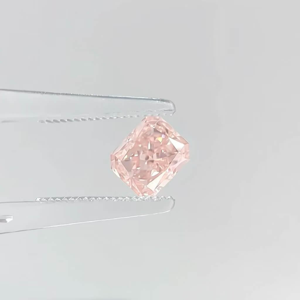1.16ct radiant cut fancy intense pink lab grown diamond 1.16ct radiant cut fancy intense pink lab grown diamond