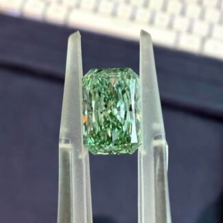 2.03ct radiant cut fancy vivid green lab grown diamond