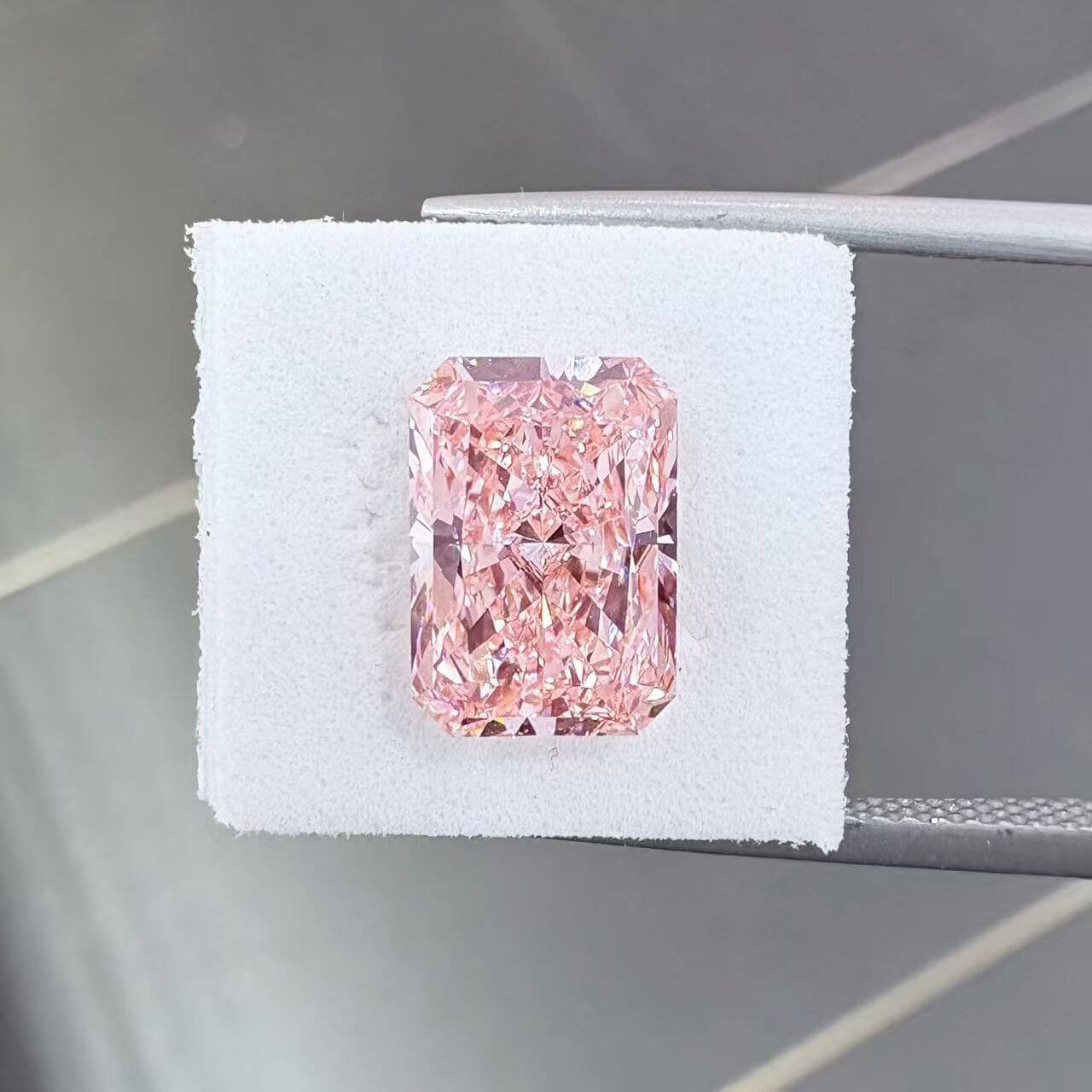 3.02ct radiant cut fancy intense pink lab grown diamond 3.02ct radiant cut fancy intense pink lab grown diamond