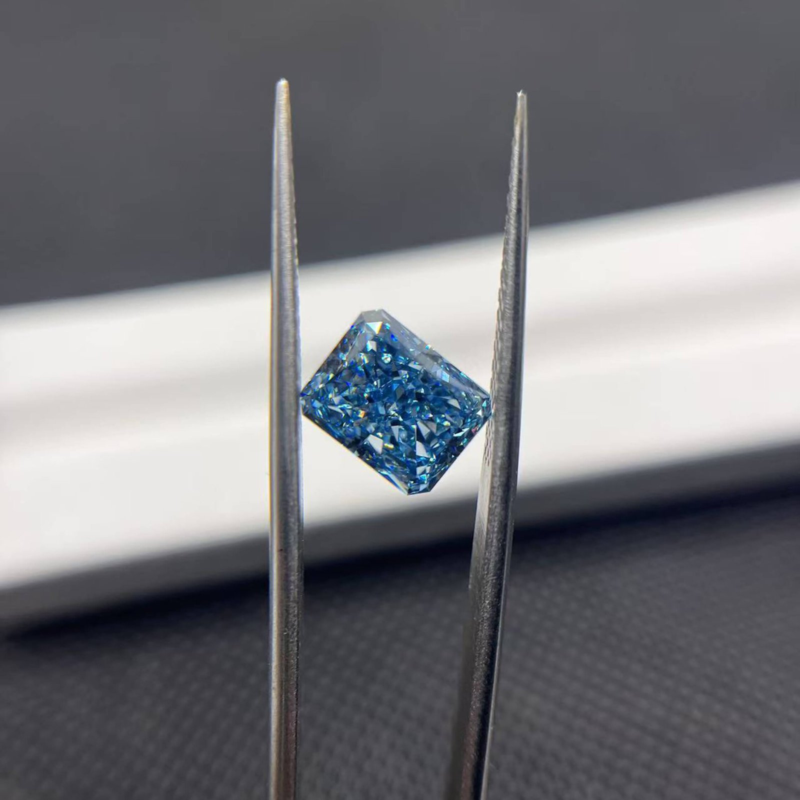 3.43ct radiant cut fancy intense blue lab grown diamond 3.43ct radiant cut fancy intense blue lab grown diamond