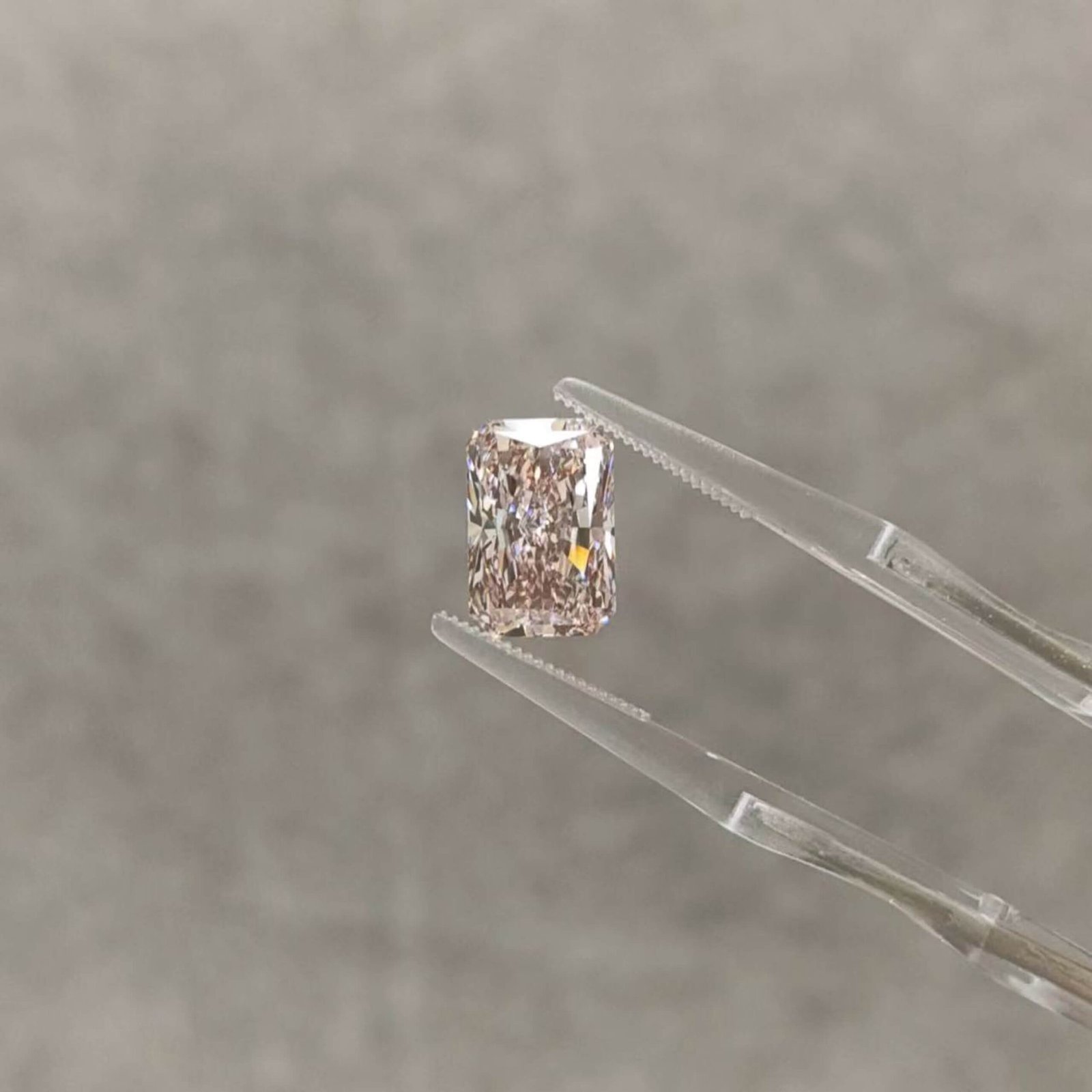 3.60ct radiant cut fancy pink lab grown diamond 3.60ct radiant cut fancy pink lab grown diamond