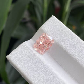 4.01ct cushion cut fancy intense pink lab grown diamond