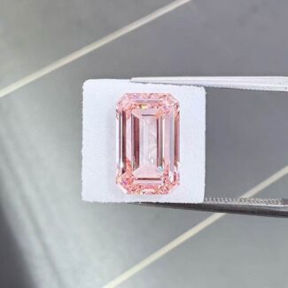 4.51ct emerald cut fancy intense pink lab grown diamond