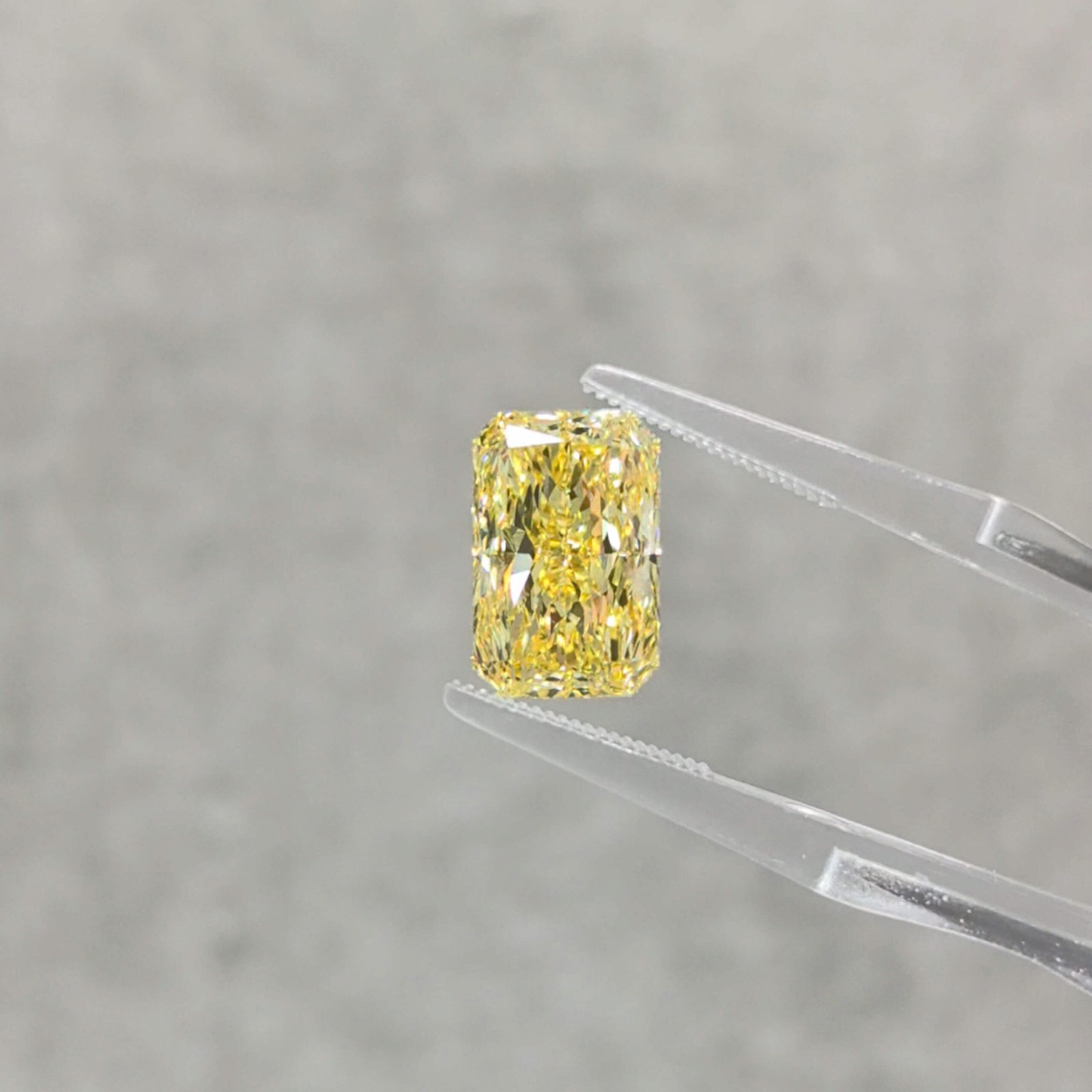 5.01ct radiant cut fancy intense yellow lab grown diamond