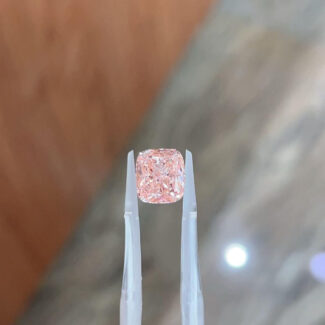 5.06ct cushion cut fancy intense pink lab grown diamond