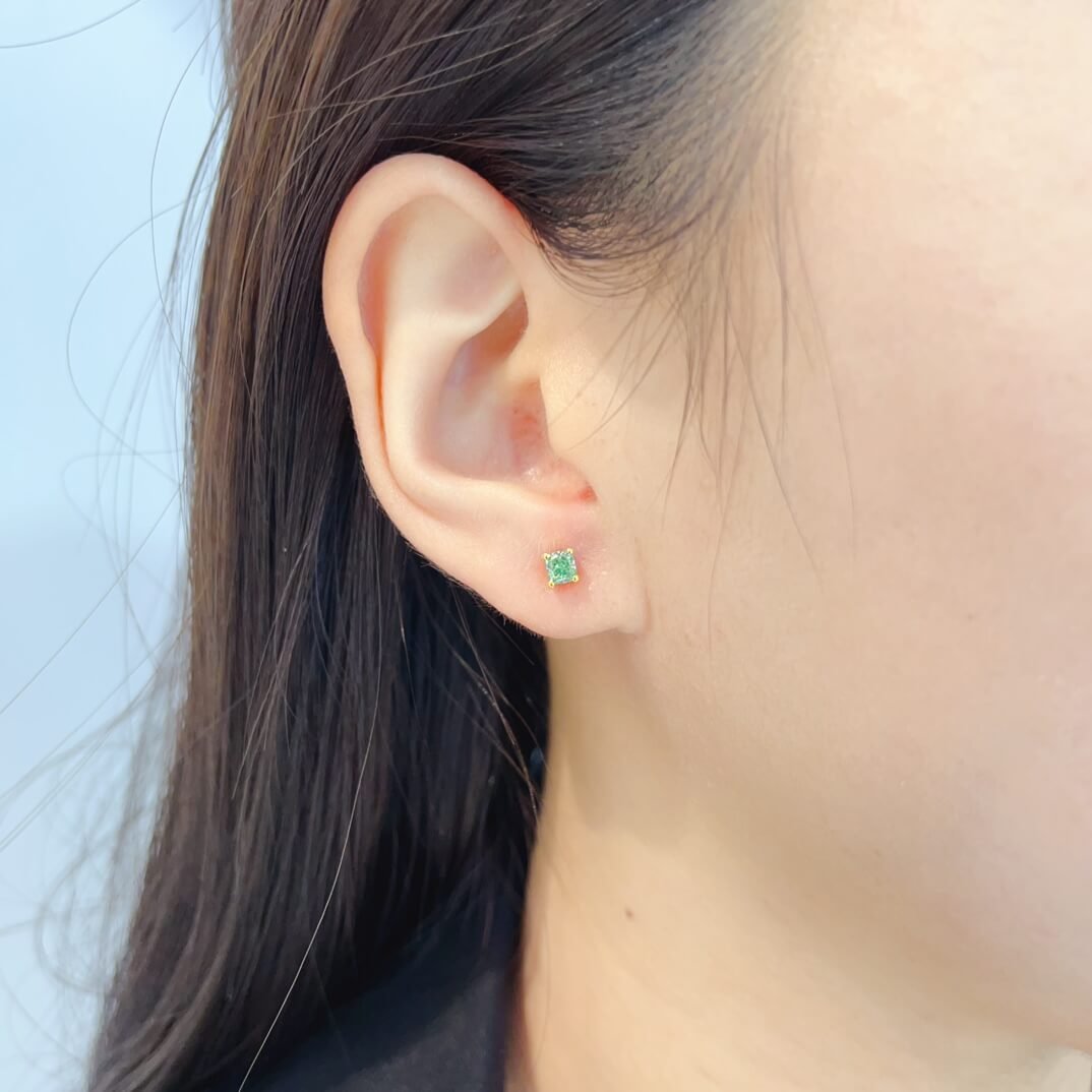 Cushion cut lab grown green diamond earrings stud Cushion cut lab grown green diamond earrings stud