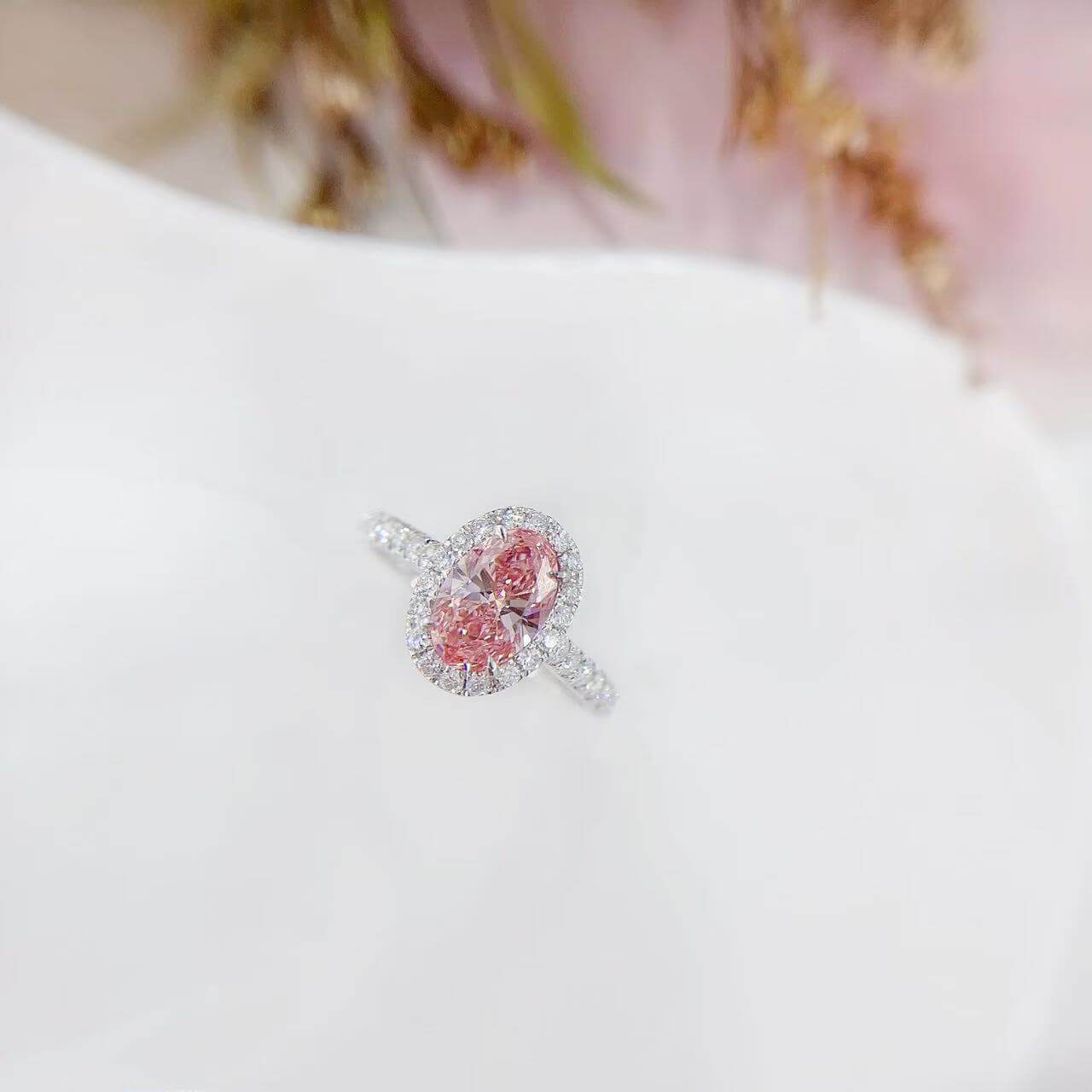 Oval cut lab grown pink diamond engagement ring 03