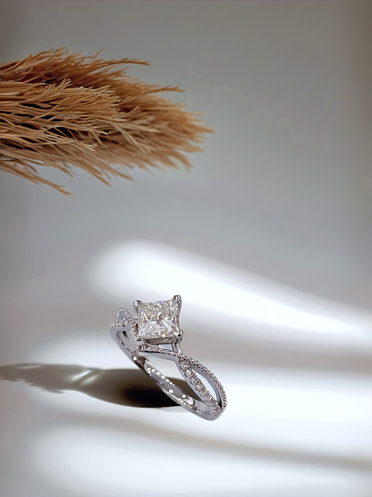 Princess cut lab grown diamond engagement ring 05