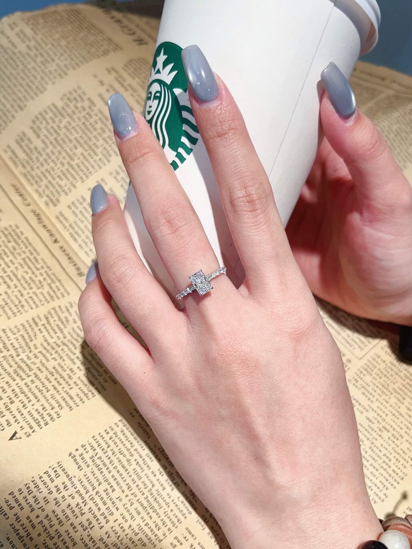 Radiant cut lab grown diamond engagement ring 01 Radiant cut lab grown diamond engagement ring 01
