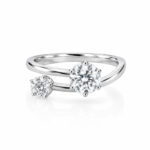 Round cut lab grown diamond toi-et-moi engagement ring