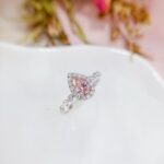 Pear cut lab grown pink diamond engagement ring 01